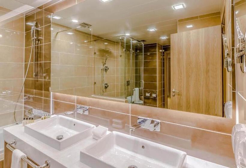 سوئیت با تخت بزرگ, Holiday Inn Ulaanbaatar, An Ihg