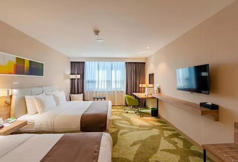 اتاق استاندارد با 2 تخت دوبل, Holiday Inn Ulaanbaatar By Ihg