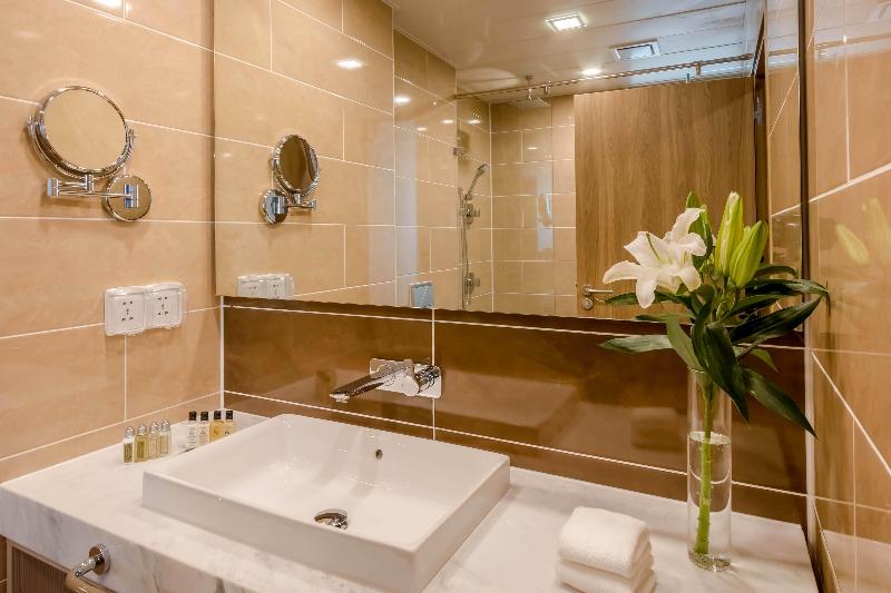 اتاق استاندارد با تخت بزرگ, Holiday Inn Ulaanbaatar, An Ihg