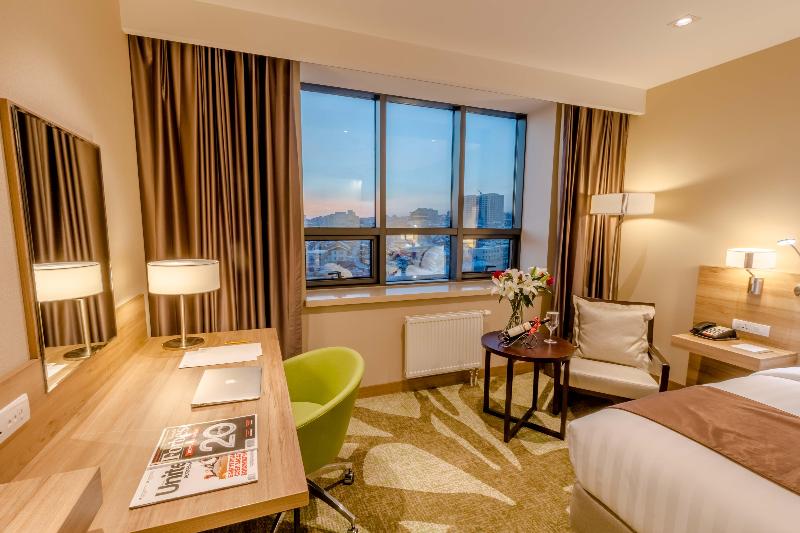 اتاق استاندارد با تخت بزرگ, Holiday Inn Ulaanbaatar, An Ihg