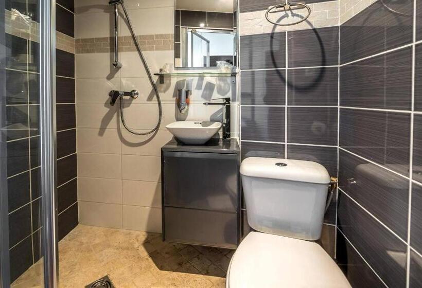 Номер Economy, Hôtel Des Moulins