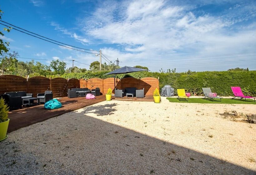 ガーデンビュースーペリアールーム, Hôtel Des Moulins