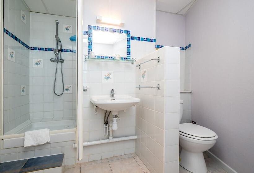 ガーデンビュースーペリアールーム, Hôtel Des Moulins