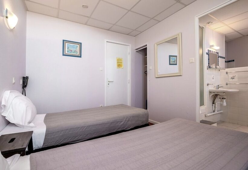 ガーデンビュースーペリアールーム, Hôtel Des Moulins