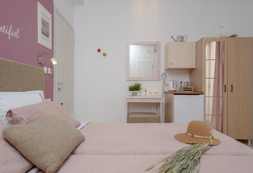 Номер Deluxe Вид на Море, Panormos Hotel And Studios