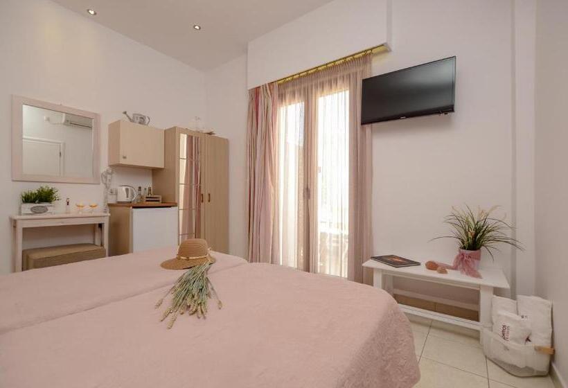 Номер Deluxe Вид на Море, Panormos Hotel And Studios