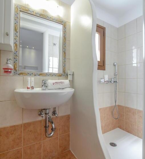 Номер Deluxe Вид на Море, Panormos Hotel And Studios