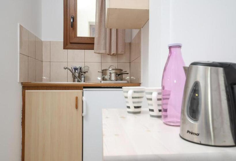 Семейный Номер Deluxe, Panormos Hotel And Studios