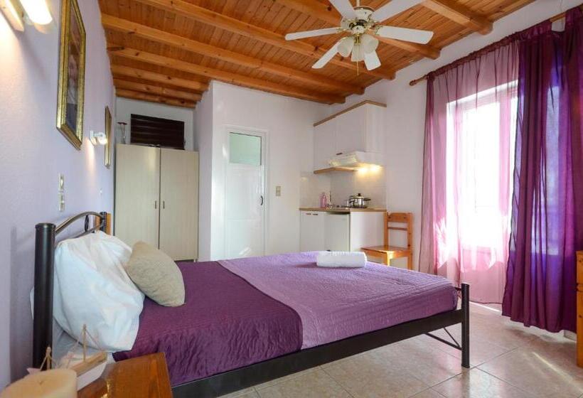 Студия Стандарт, Panormos Hotel And Studios