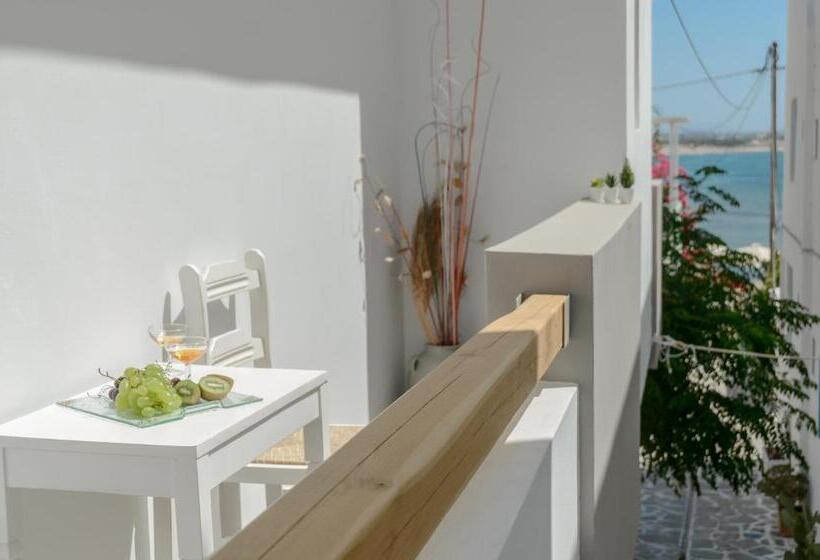 Номер Deluxe, Panormos Hotel And Studios