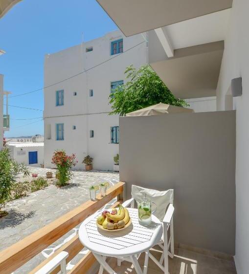 Номер Deluxe, Panormos Hotel And Studios