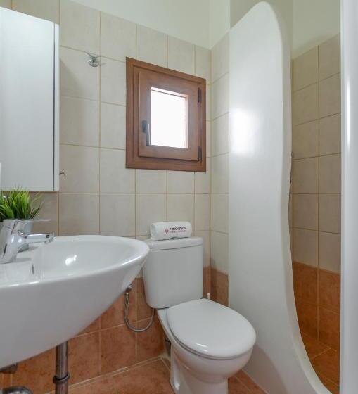 Номер Deluxe, Panormos Hotel And Studios