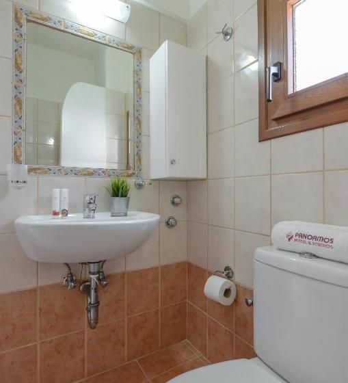 Номер Deluxe, Panormos Hotel And Studios