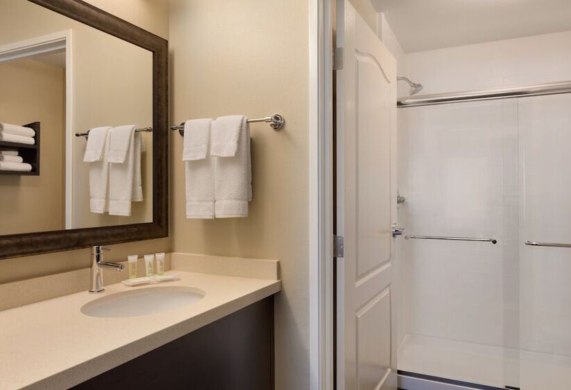 جناح, Staybridge Suites Midland By Ihg