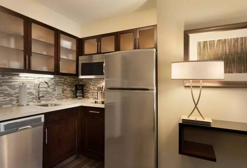سوئیت برای معلولان, Staybridge Suites Midland By Ihg