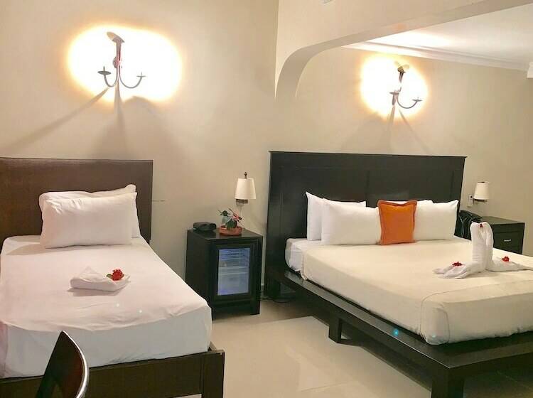 豪华套房, The Mt