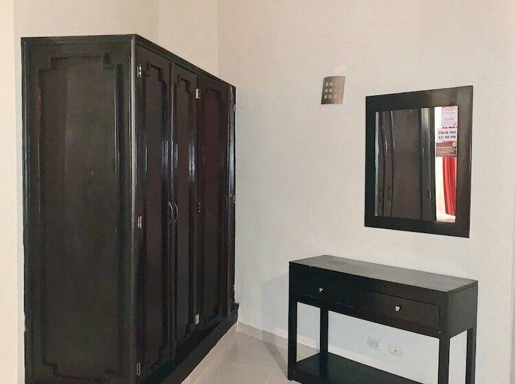 豪华套房, The Mt