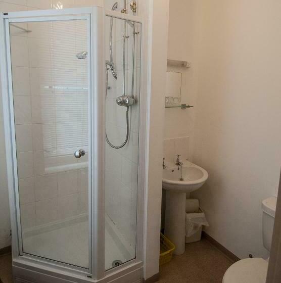 スタンダードルーム, Mirfield Monastery B&b