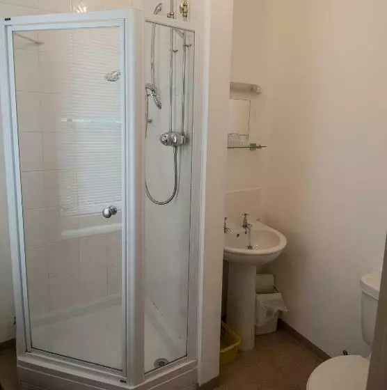 スタンダードルーム, Mirfield Monastery B&b
