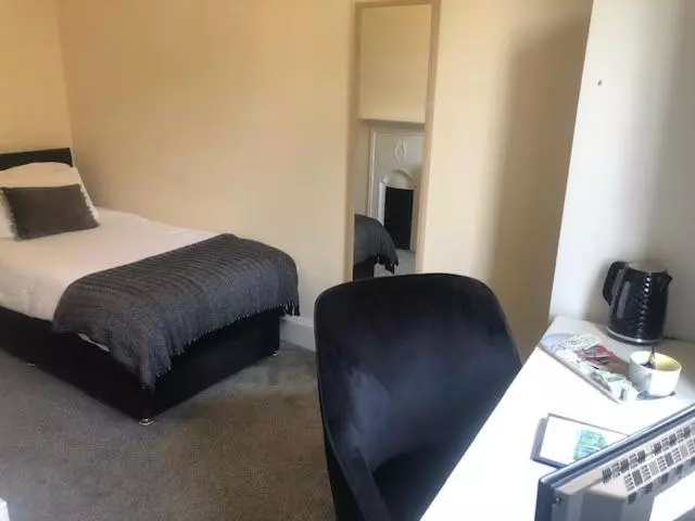 スタンダードシングルルーム, Mirfield Monastery B&b
