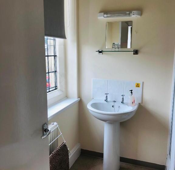スタンダードシングルルーム, Mirfield Monastery B&b