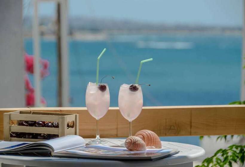 Номер Deluxe Вид на Море, Panormos Hotel And Studios