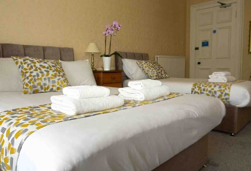 חדר משפחתי, Arrandale Guest House