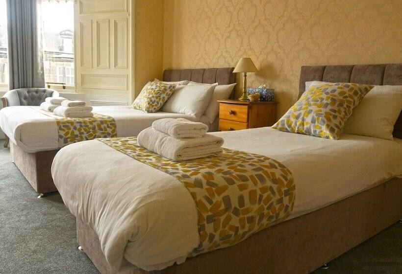 חדר משפחתי, Arrandale Guest House