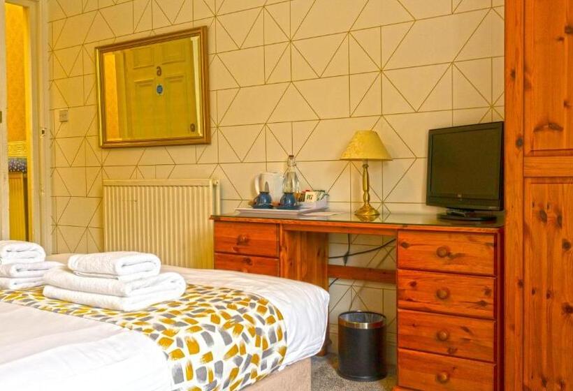 Standard room with outdoor bath, Arrandale Guest House