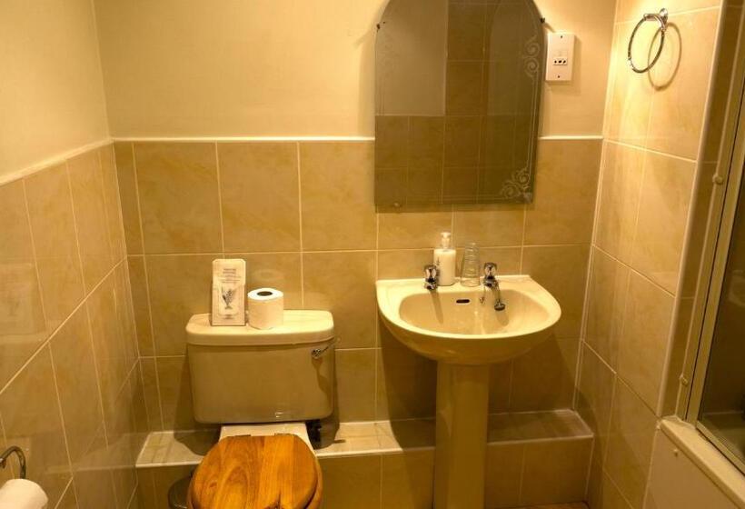 Standard room with outdoor bath, Arrandale Guest House