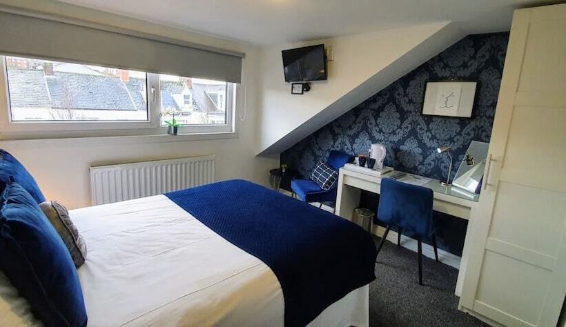 חדר סטנדרט, The Clifton