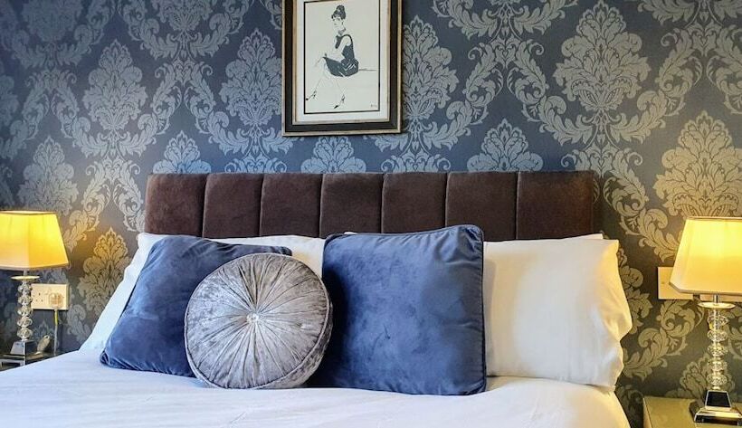 חדר סטנדרט, The Clifton