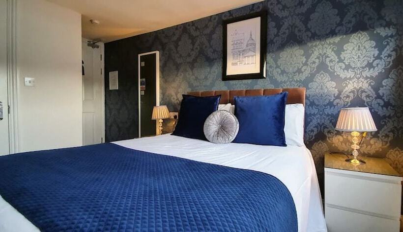 חדר סטנדרט, The Clifton