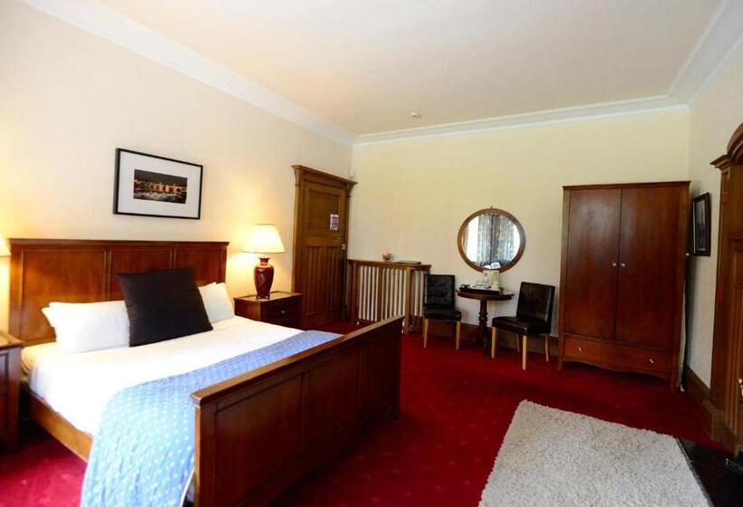 غرفة قياسية حمام مشترك, Rivendell