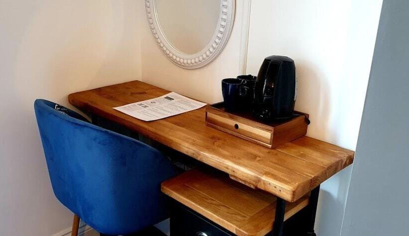 חדר סטנדרט, The Clifton