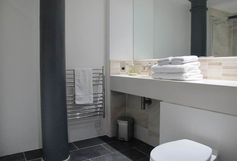 Апартаменты 1 Спальня, Royal William Yard Apartments