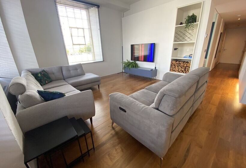 Апартаменты 1 Спальня, Royal William Yard Apartments