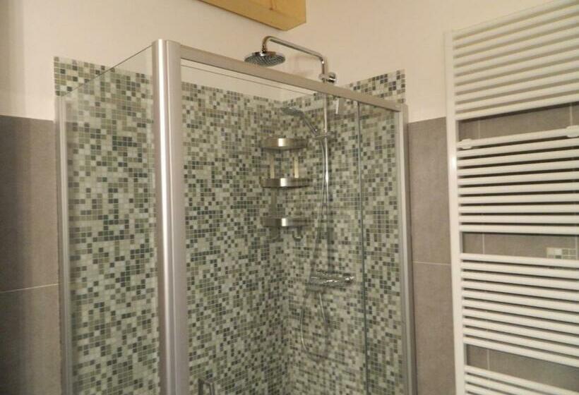 Номер Стандарт, B&b Corte Preare