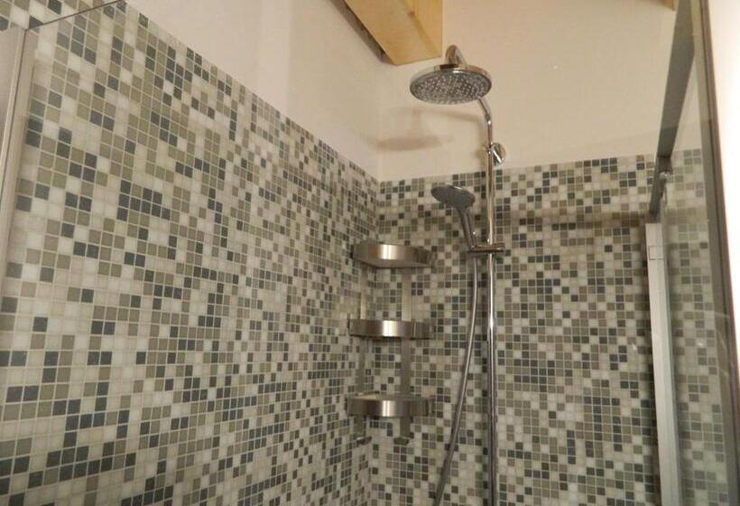 Номер Стандарт, B&b Corte Preare