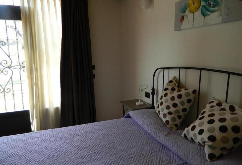 Семейный Номер, B&b Corte Preare