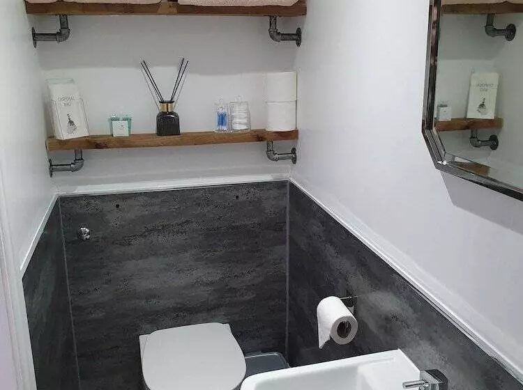اتاق لوکس, Bowness Guest House