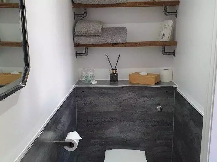 اتاق استاندارد, Bowness Guest House