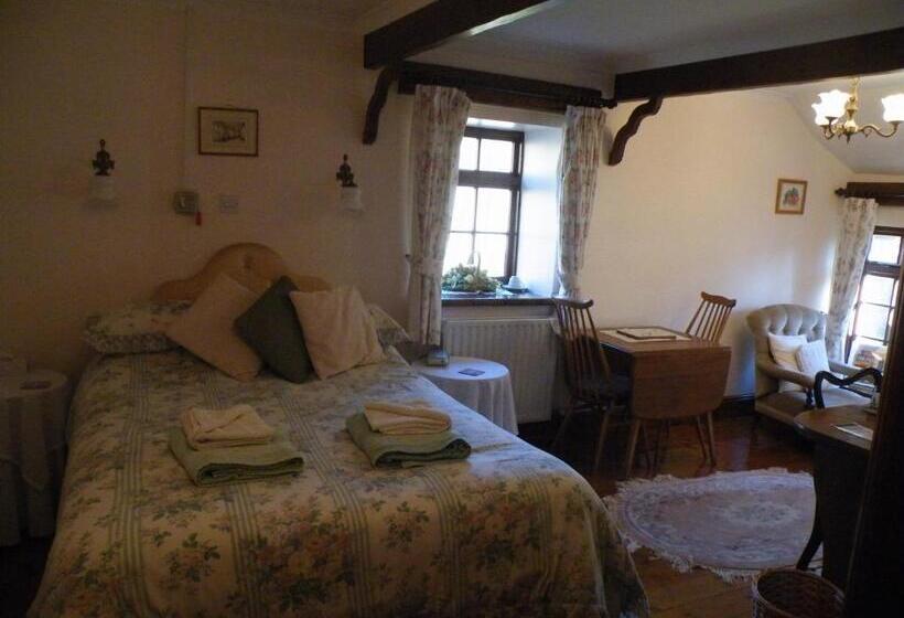 高级大房间, Burton Farmhouse