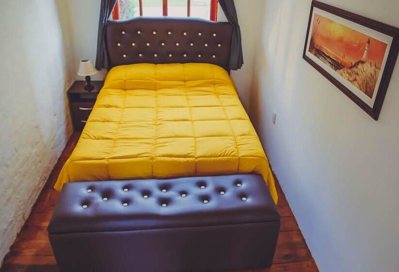 اتاق استاندارد, F&f Hostel