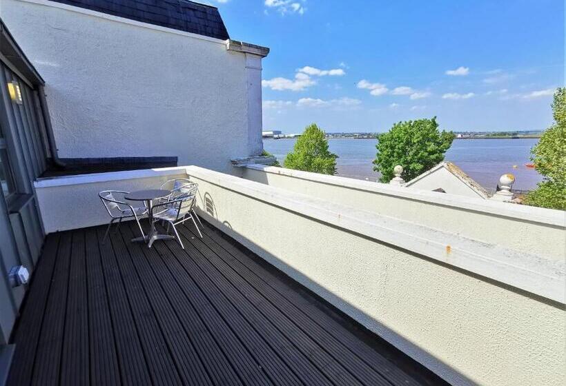 شقة غرفة واحدة مزودة بتراس, The Clarendon Royal