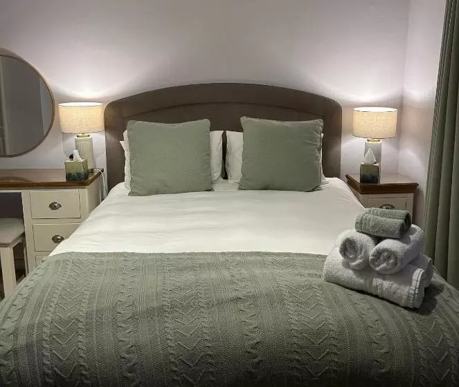 اتاق استاندارد با تخت بزرگ, Castlecroft Bed And Breakfast
