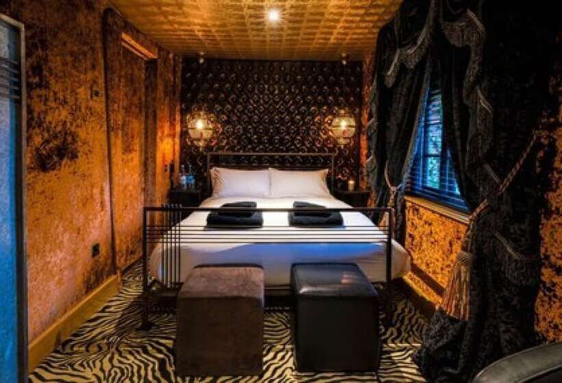 디럭스 룸, Crazy Bear Stadhampton