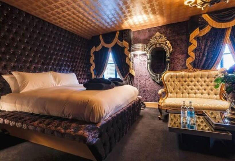 غرفة سوبيريور, Crazy Bear  Stadhampton