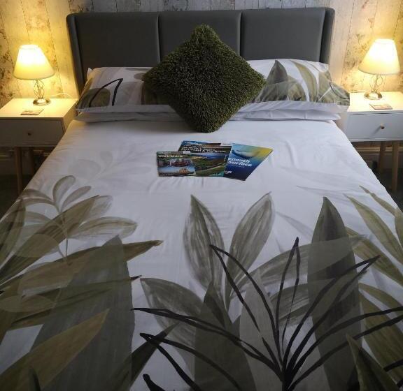 Номер Стандарт, The Phoenix Guest House