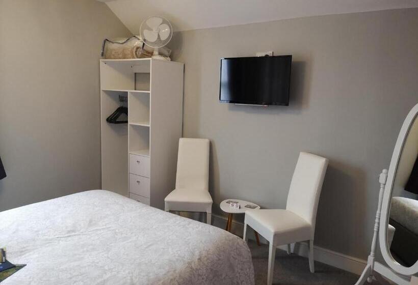 Стандартный Номер Кровать Кинг, The Phoenix Guest House